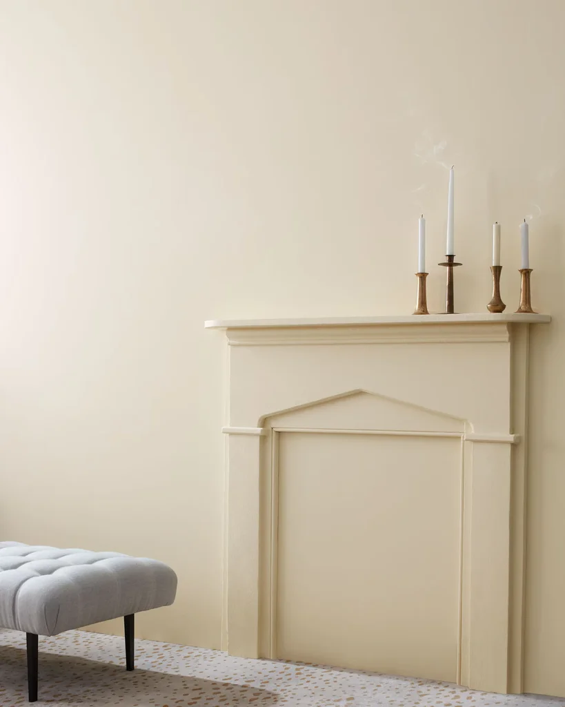 BENJAMIN MOORE — BM baby-fawn