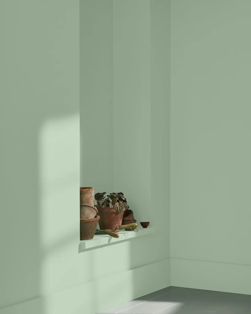 BENJAMIN MOORE — BM green-paint-norway-spruce