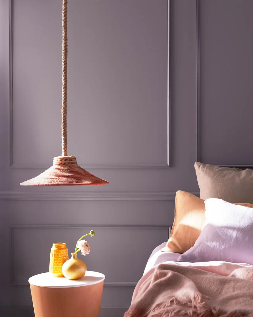 BENJAMIN MOORE — BM purple-paint