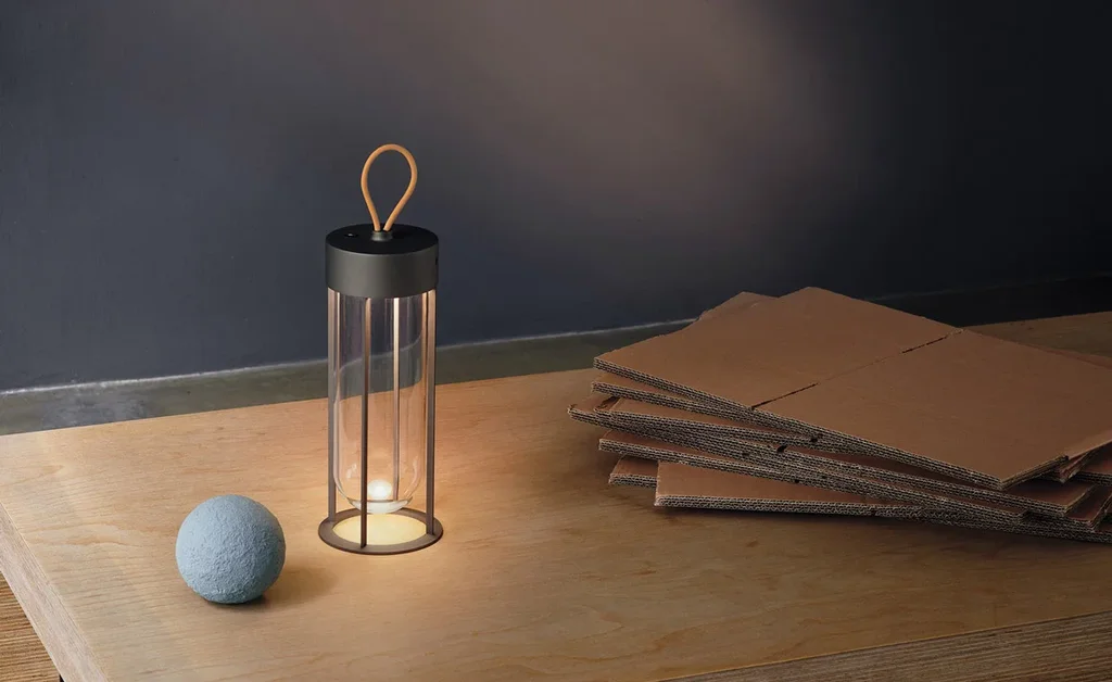 FLOS — vitro-flos